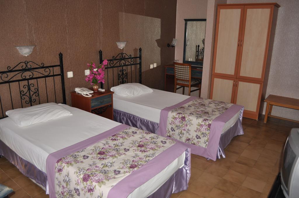 Halici Semera Holiday Village 马尔马里斯 外观 照片