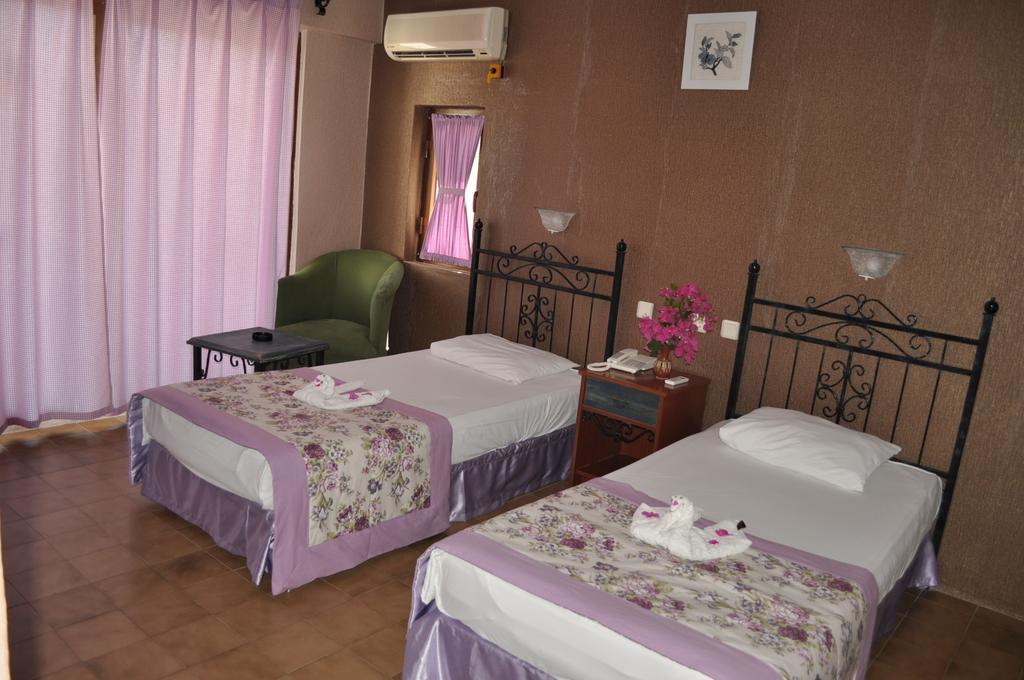 Halici Semera Holiday Village 马尔马里斯 外观 照片