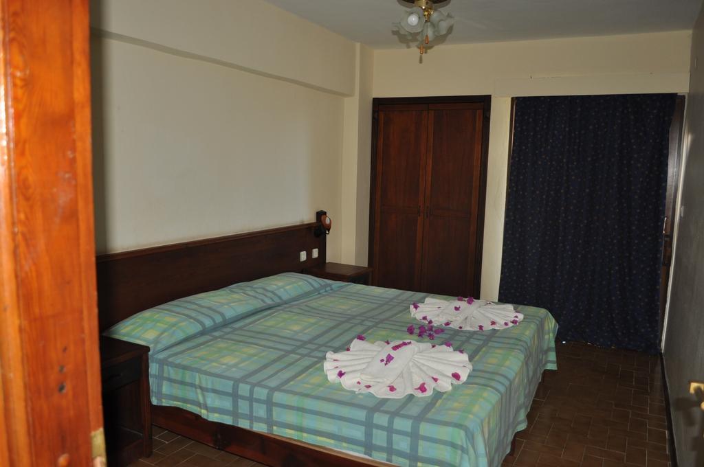 Halici Semera Holiday Village 马尔马里斯 外观 照片